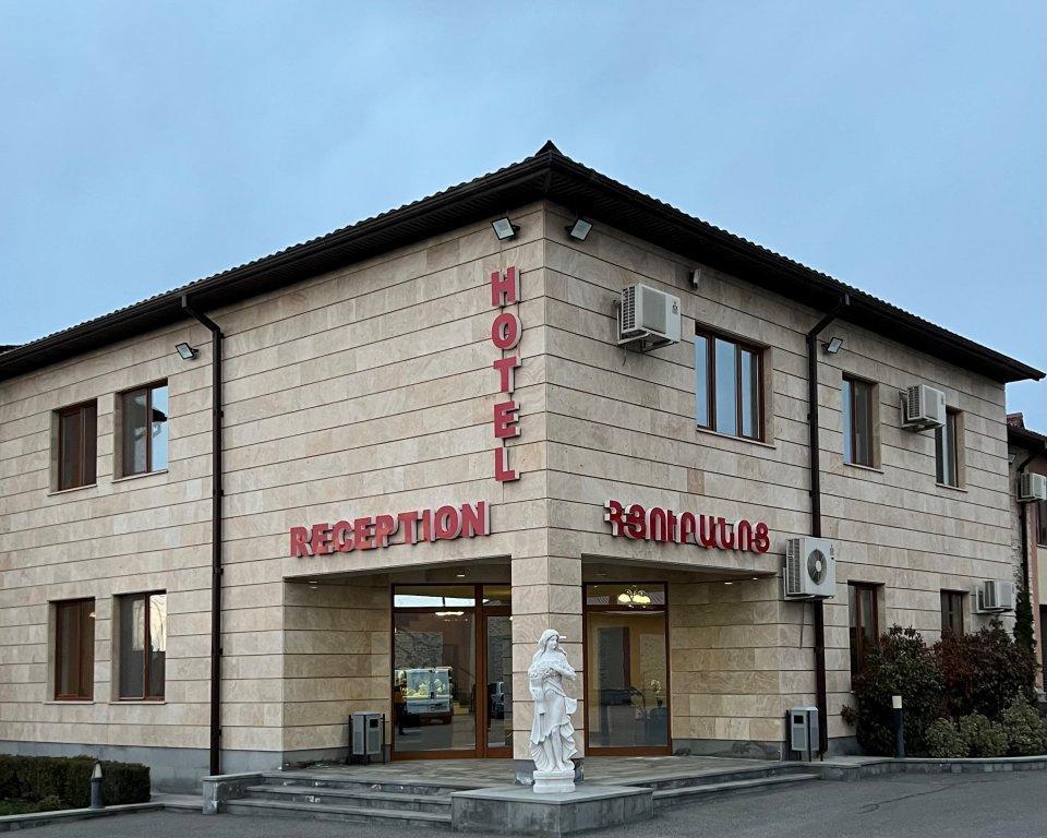 La Defense Hotel Yerevan Exterior foto